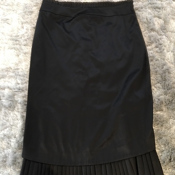 🎉HP🎉BNWOT JOA Ruched and Pleated Midi Skirt - Picture 3 of 4